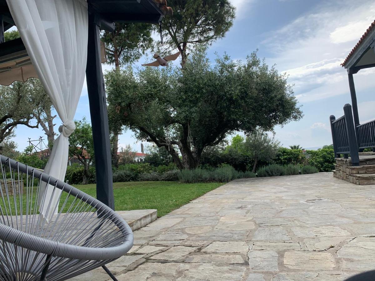 Sea View Villa In Olive Garden Nea Kallikrateia ภายนอก รูปภาพ