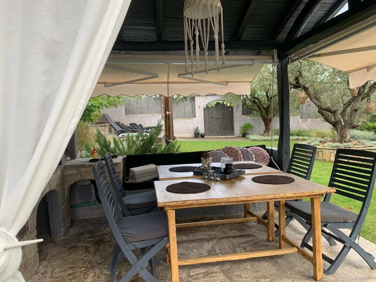 Sea View Villa In Olive Garden Nea Kallikrateia ภายนอก รูปภาพ